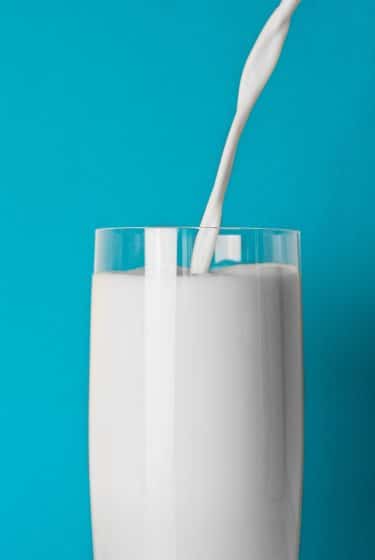 Glass of milk. Image by StockSnap from Pixabay.